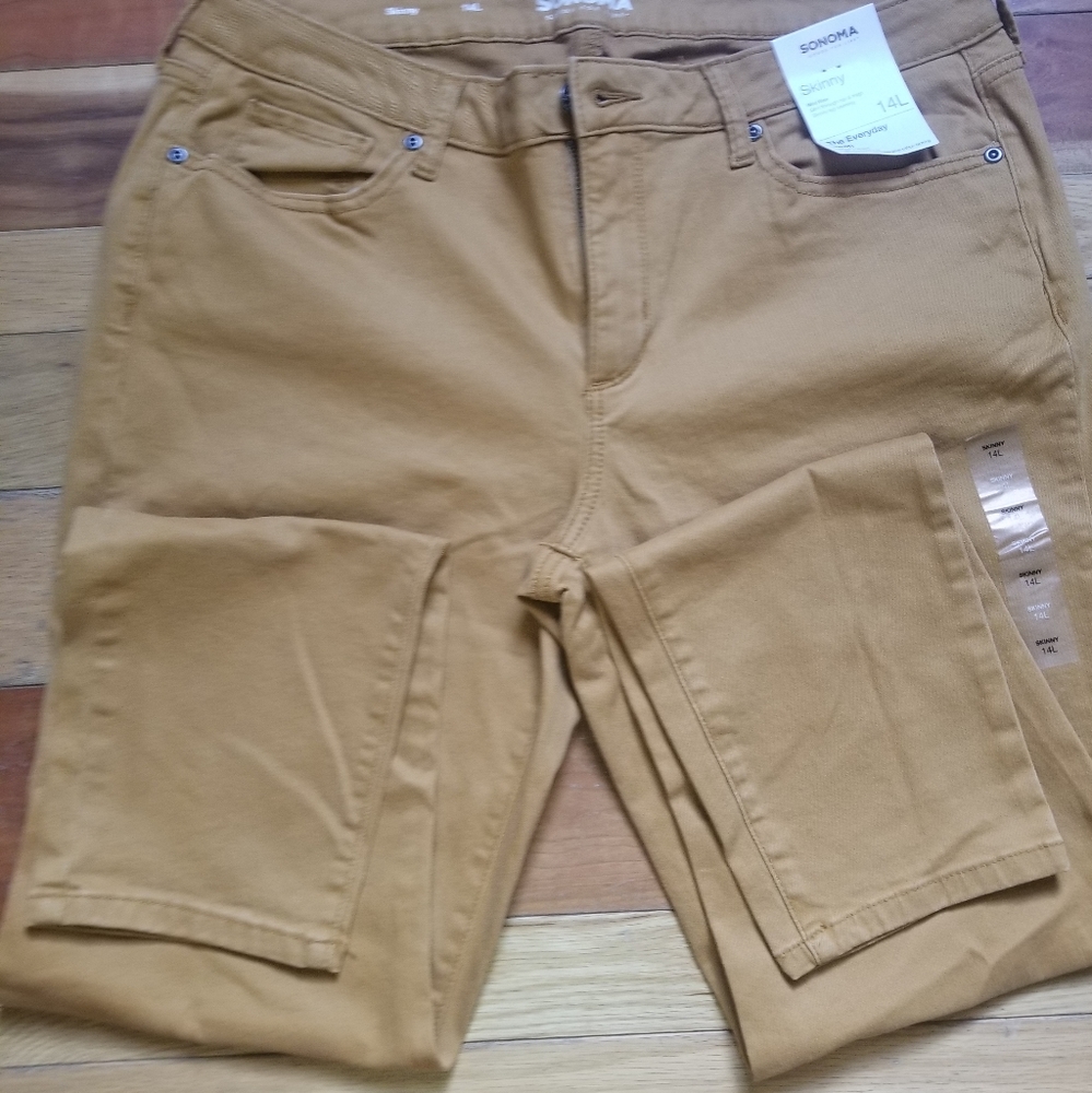 NWT!!! Size 14L